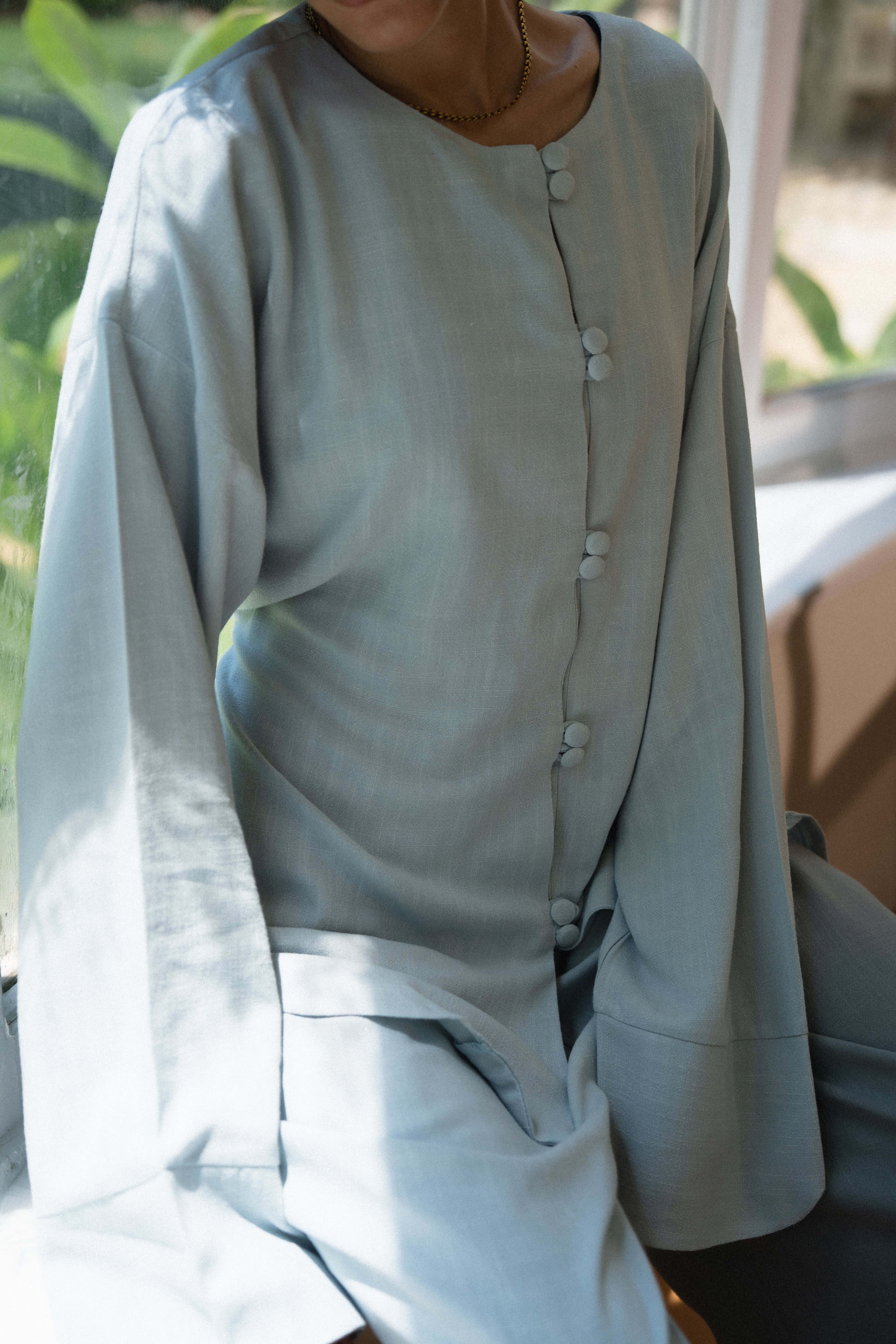 Relaxed Buttoned Linen Set in Baby Blue