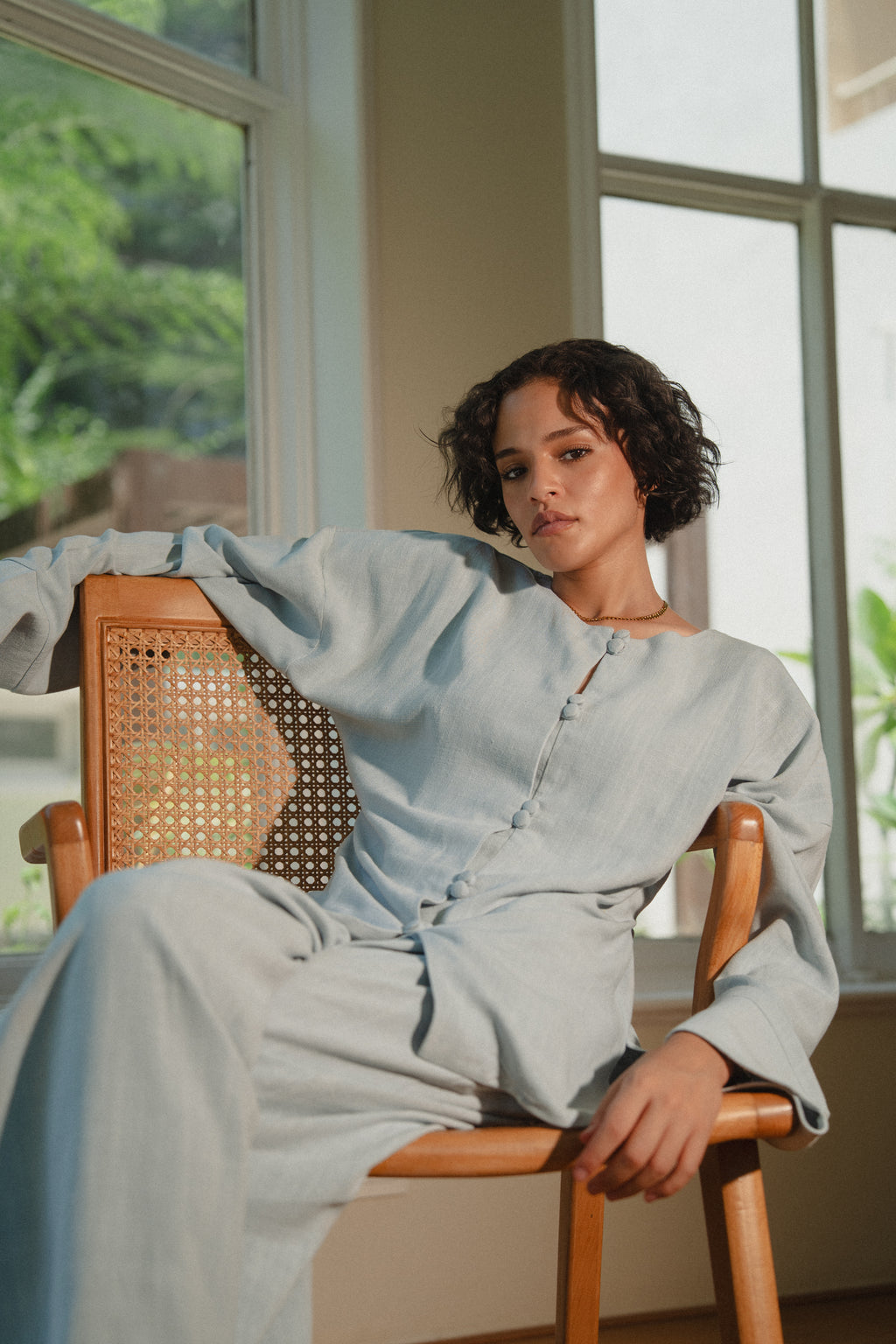 Relaxed Buttoned Linen Set in Baby Blue