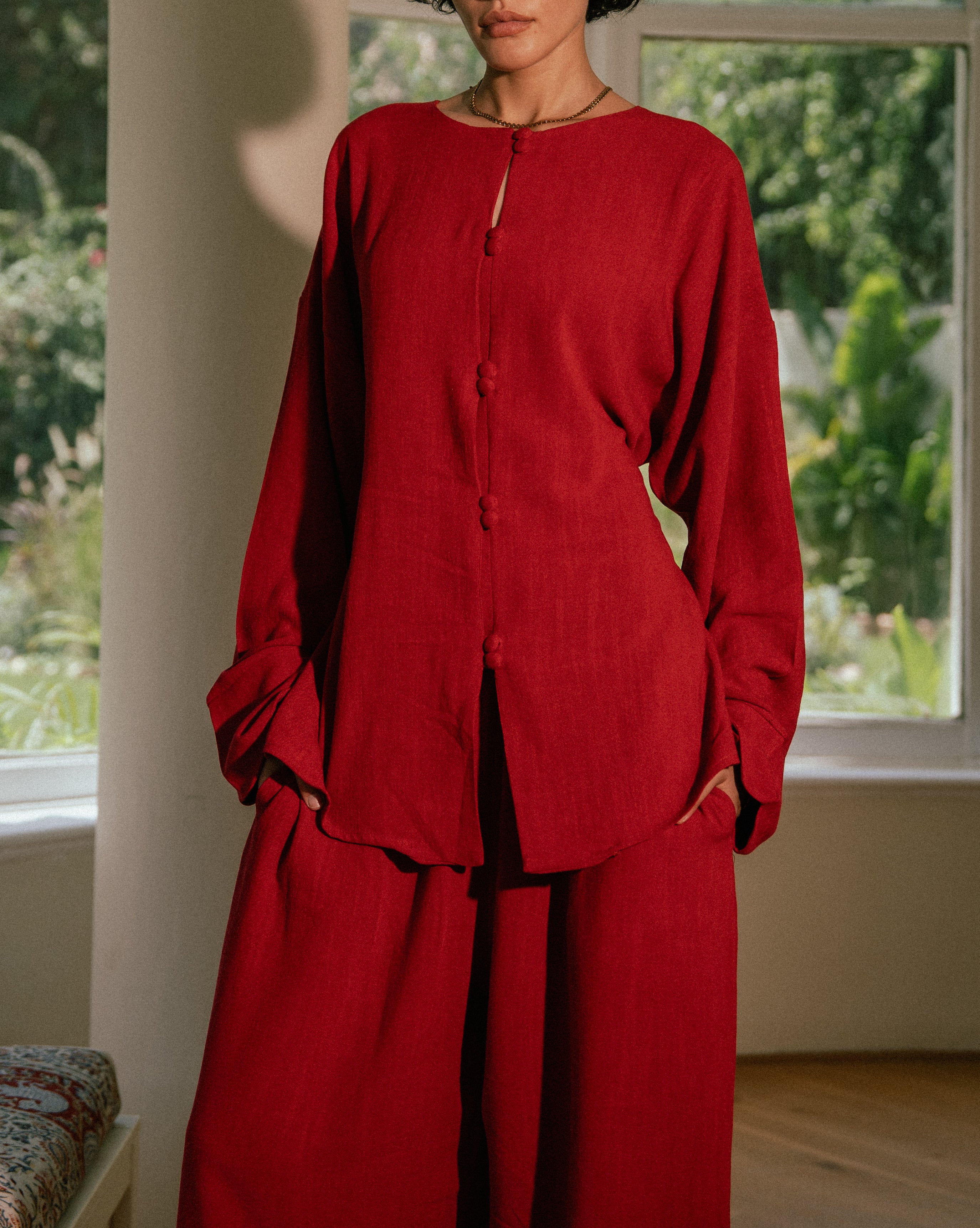 Relaxed Buttoned Linen Set in Red