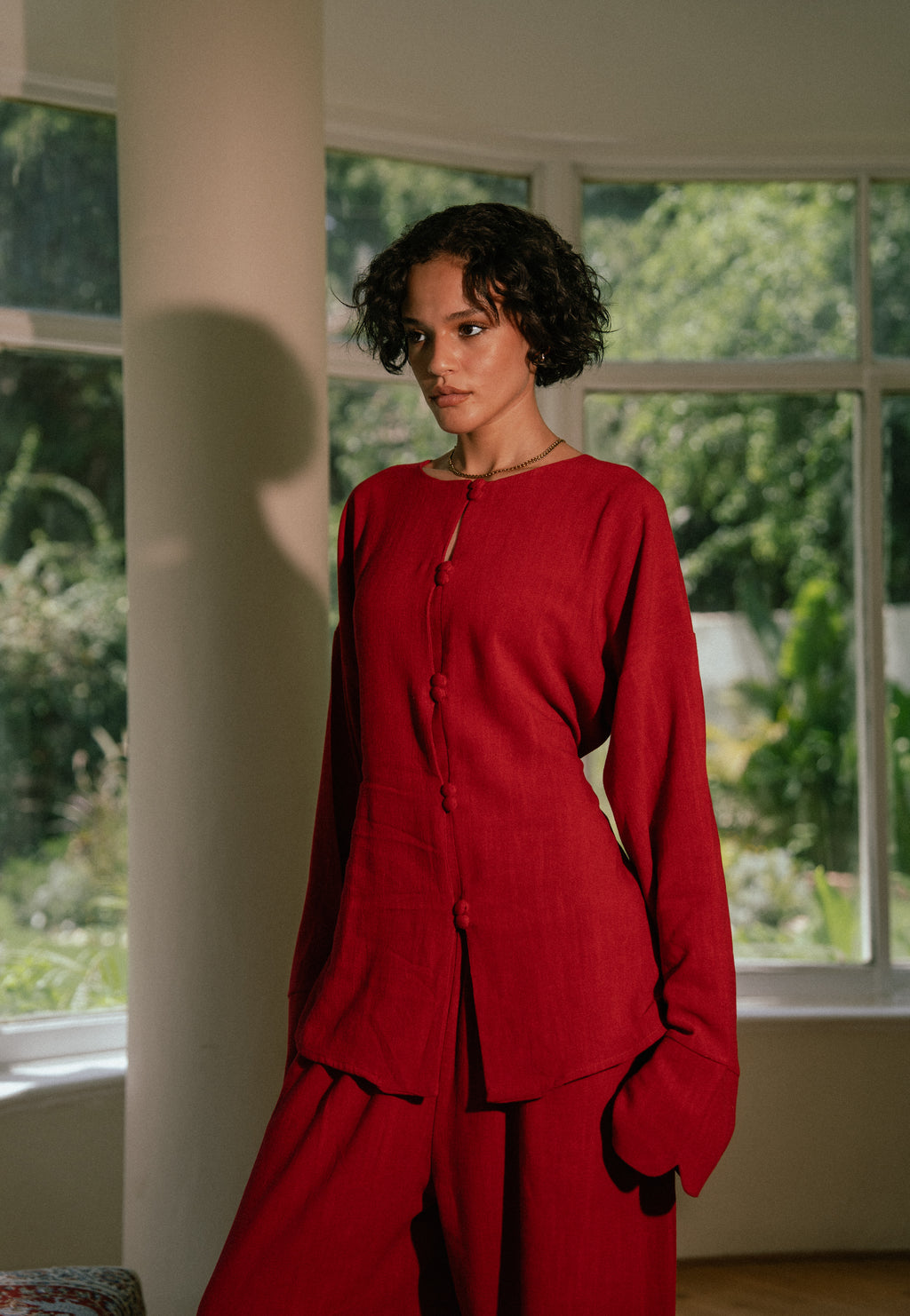 Relaxed Buttoned Linen Set in Red