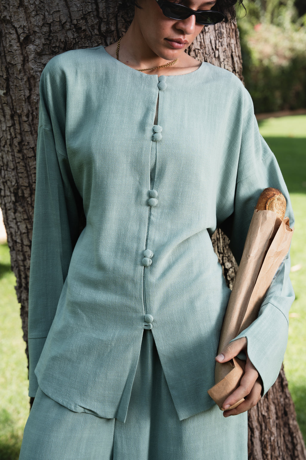 Relaxed Buttoned Linen Set in Ash Green